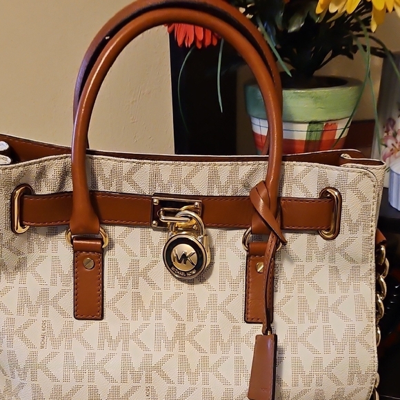 Michael Kors Cream and Brown Women's Bag - Picture 3 of 4